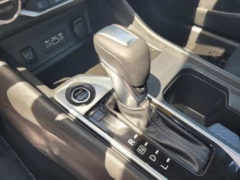 Certified 2024 Nissan Sentra SV w/ All-Weather Package FWD image 20