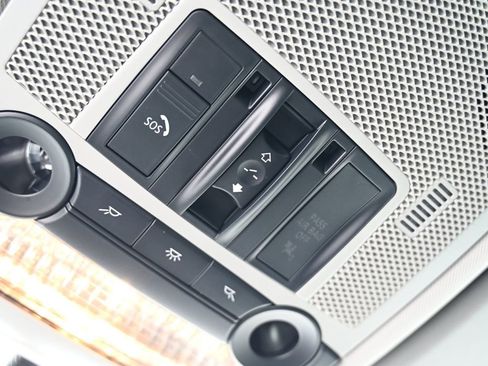 Used 2013 BMW X6 xDrive50i image 36