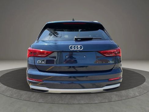Used 2020 Audi Q3 2.0T Premium w/ Convenience Package AWD/4WD image 6