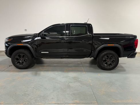 Used 2024 GMC Canyon Elevation w/ Convenience Package AWD/4WD image 2