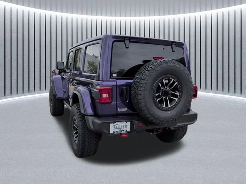 New 2026 Jeep Wrangler Unlimited Rubicon w/ Xtreme 35 Tire Package AWD/4WD image 10