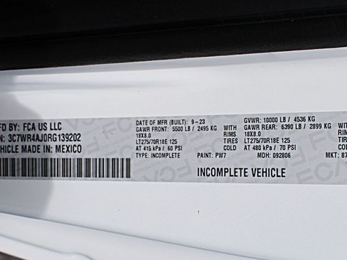 Used 2024 RAM 2500 Tradesman RWD image 30