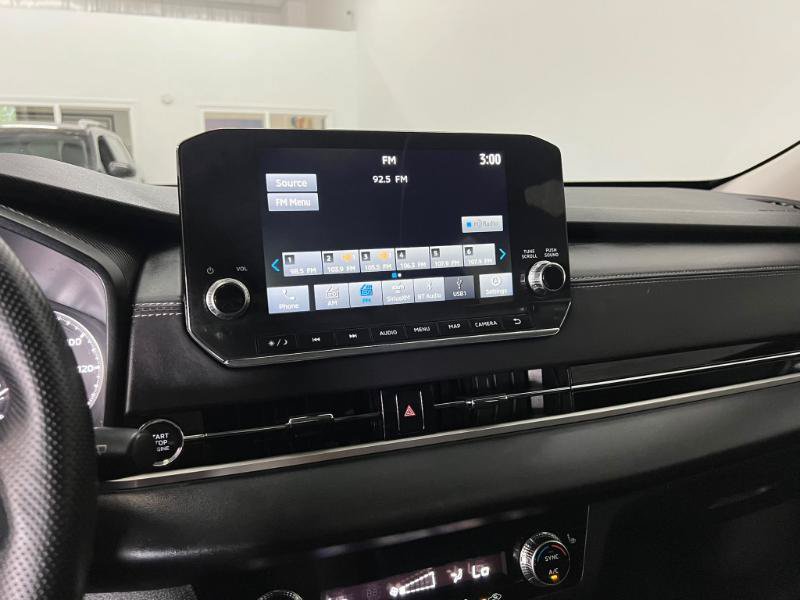 Used 2023 Mitsubishi Outlander SE FWD image 14