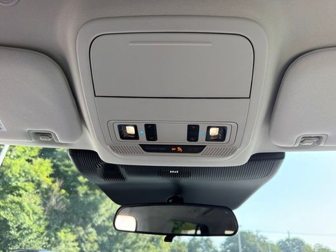 New 2026 Ford Explorer Active w/ Active Comfort Package RWD image 19