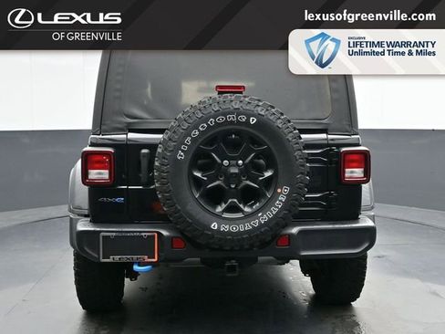 Used 2023 Jeep Wrangler Unlimited AWD/4WD image 7