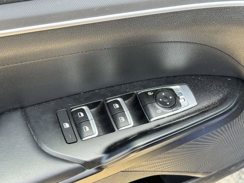 Used 2022 Kia K5 GT-Line w/ GT-Line Awd Premium Package image 8