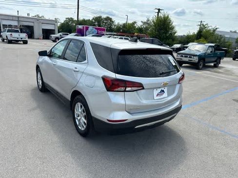 Used 2022 Chevrolet Equinox LT w/ LPO, Floor Liner Package AWD/4WD image 21