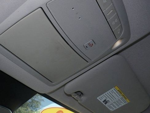 Certified 2022 Nissan Rogue Sport SL image 31