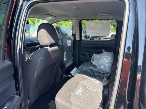 New 2026 Ford Ranger XLT w/ Equipment Group 301A High AWD/4WD image 13