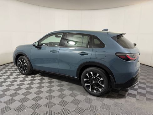 New 2026 Honda HR-V EX-L image 2