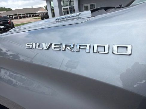 Used 2026 Chevrolet Silverado 1500 Custom AWD/4WD image 41