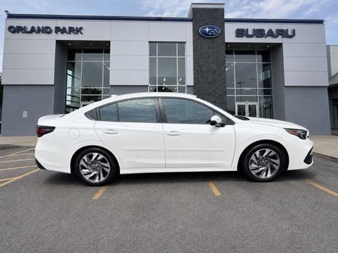 Used 2023 Subaru Legacy Limited AWD/4WD image 8