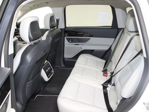 New 2026 Lincoln Nautilus Reserve AWD/4WD image 23