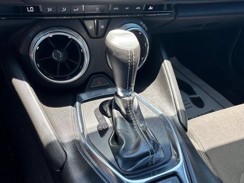 Used 2019 Chevrolet Camaro LT RWD image 27
