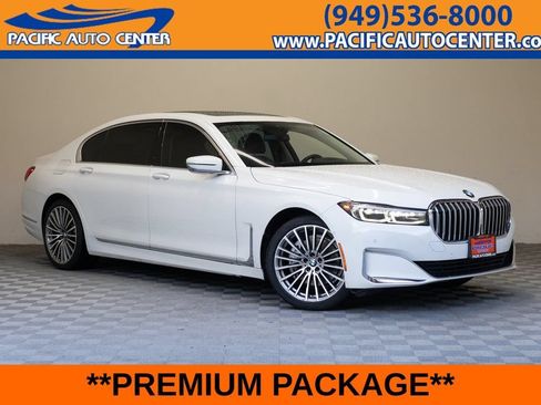 Used 2021 BMW 740i w/ Premium Package RWD image 1