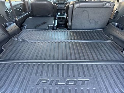 Used 2021 Honda Pilot Elite image 15