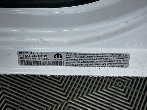 New 2025 RAM 2500 Tradesman w/ Chrome Appearance Group image 19