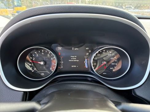 Used 2018 Jeep Compass Latitude w/ Popular Equipment Group image 17