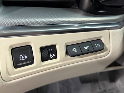 New 2026 Cadillac XT5 Premium Luxury AWD/4WD image 28