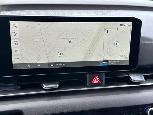 Certified 2026 Kia Carnival EX FWD image 25