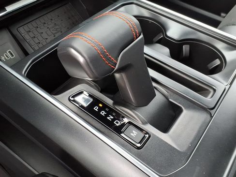 Used 2025 Ford F150 Raptor AWD/4WD image 19