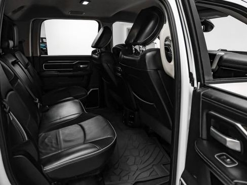 Used 2020 RAM 2500 Laramie AWD/4WD image 32