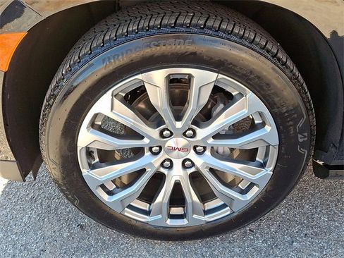 Certified 2024 GMC Yukon Denali w/ Denali Reserve Package image 8