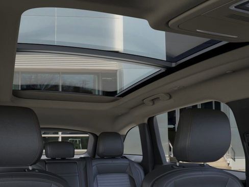 New 2026 Lincoln Nautilus Reserve w/ Jet Appearance Package image 22