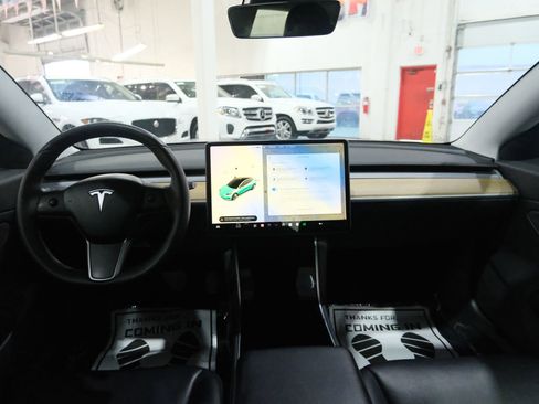 Used 2019 Tesla Model 3 Long Range image 25