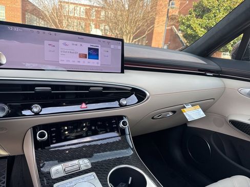 New 2026 Genesis GV70 3.5T Sport Prestige image 18