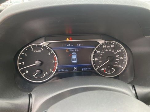 Used 2024 Nissan Altima 2.5 SV image 16