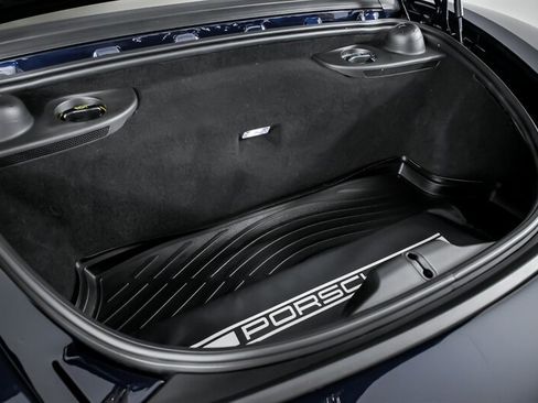 Used 2018 Porsche 718 Boxster S RWD image 11