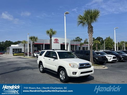 Used 2007 Toyota 4Runner SR5 RWD image 1