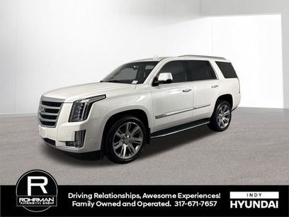 Used 2017 Cadillac Escalade Luxury