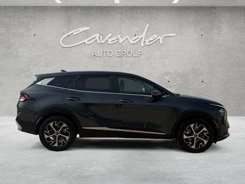 Used 2023 Kia Sportage EX FWD image 17