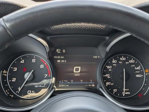 Used 2023 Alfa Romeo Stelvio Sprint AWD/4WD image 27