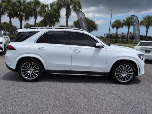 Certified 2021 Mercedes-Benz GLE 450 4MATIC image 3