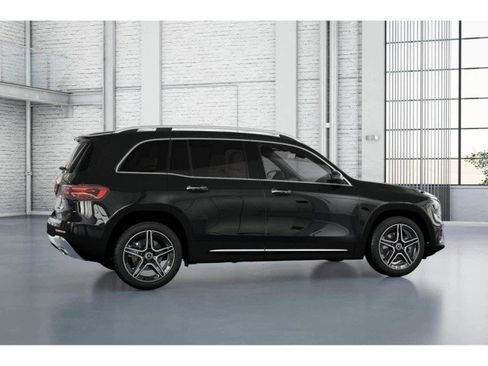New 2026 Mercedes-Benz GLB 250 image 29