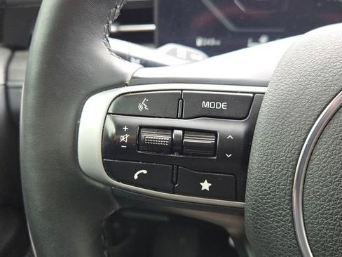Used 2025 Kia K5 EX FWD image 22