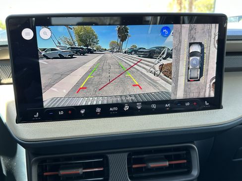 New 2026 Ford Maverick Lariat w/ 4K Tow Package image 31