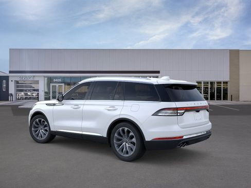 New 2026 Lincoln Aviator AWD image 4