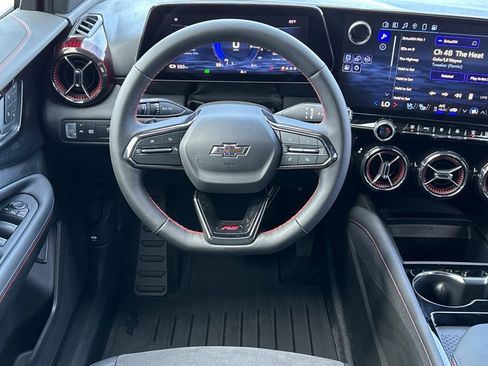 New 2025 Chevrolet Blazer EV RS image 14