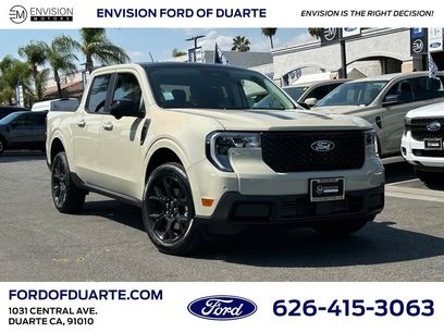 New 2025 Ford Maverick Lariat w/ Black Appearance Package