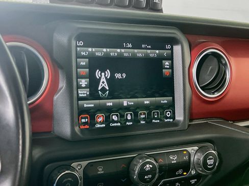 Used 2020 Jeep Gladiator Rubicon AWD/4WD image 15