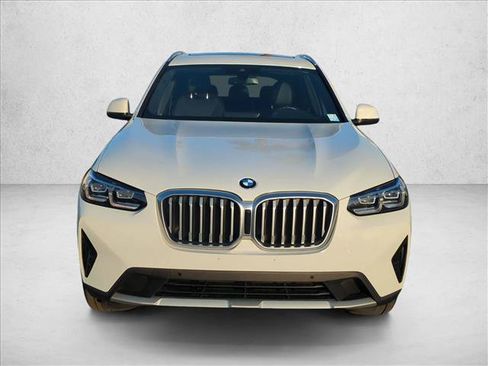 Used 2024 BMW X3 sDrive30i w/ Convenience Package w/ZPA RWD image 2