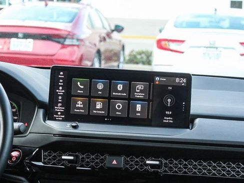Used 2024 Honda Accord Sport image 21