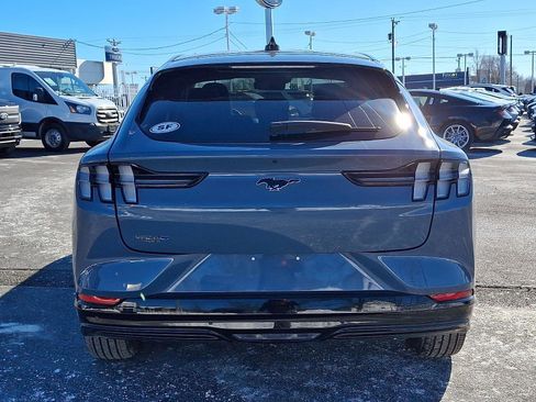 Used 2023 Ford Mustang Mach-E Premium image 5