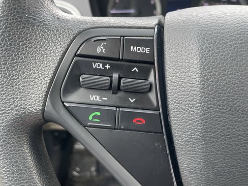 Used 2016 Hyundai Sonata SE image 15