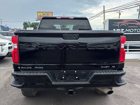 Used 2021 Chevrolet Silverado 2500 Custom w/ Custom Value Package AWD/4WD image 7