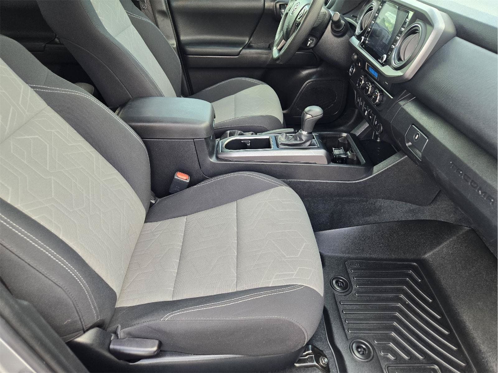 Used 2023 Toyota Tacoma TRD Sport w/ Technology Package RWD image 14